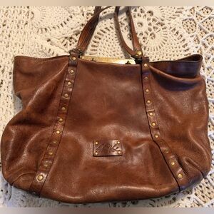 PATRICIA NASH BENVENUTO Shoulder Travel Tote in Brown Distressed Leather
